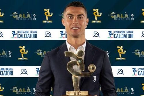 Siêu sao Ronaldo được vinh danh 2 năm liên tiếp