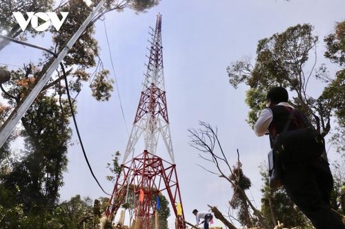 Đài Tiếng nói Việt Nam khánh thành trạm phát sóng FM tự động tại đỉnh Quế, tỉnh Quảng Nam
