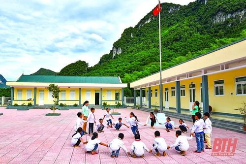 Xây dựng bản nông thôn mới kiểu mẫu Sa Ná - kết quả và bài học kinh nghiệm
