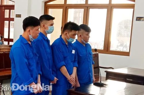 Bán ma túy, 4 bị cáo lãnh 40 năm tù
