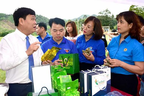 Sôi nổi các hoạt động kỷ niệm 90 năm ngày thành lập Đoàn TNCS Hồ Chí Minh tại Kim Bình