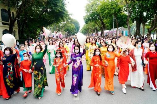 Hà Nội xây dựng nhiều phương án kích cầu du lịch