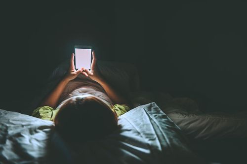 Nhận 2.400 USD nếu không dùng smartphone một ngày