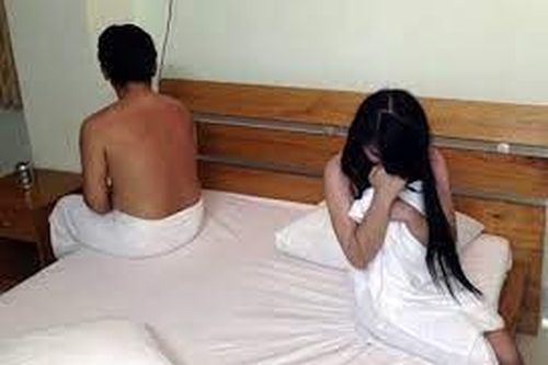 Bắt nữ chủ quán cà phê 'kiêm' môi giới mại dâm
