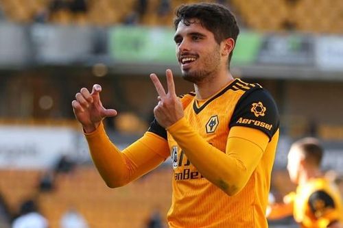 Bóng đá hôm nay 22/3: MU tính chiêu mộ đồng hương Ronaldo. Lộ ứng viên thay Mourinho