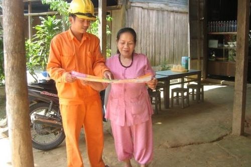 Nắng nóng đầu mùa: Nguy cơ gia tăng tiền điện