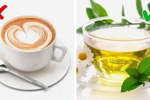 Ăn gì để cơ thể không bốc mùi khó chịu trong mùa Hè?