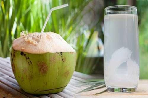 Những công dụng tuyệt vời của nước dừa đối với sức khỏe