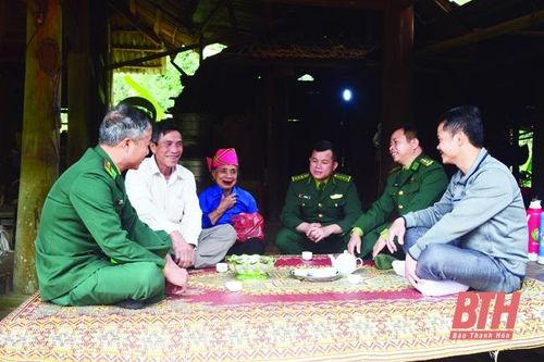 Xây 'thành trì' lòng dân trên tuyến biên giới, hải đảo