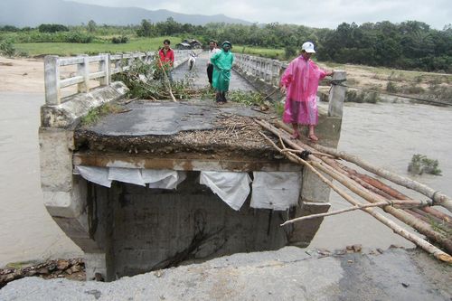 'Điểm nghẽn' từ cầu Đak Pơ Kơ