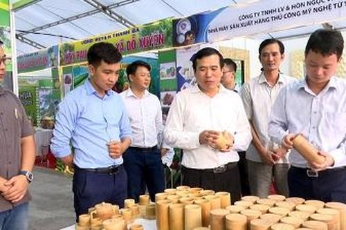 Tuổi trẻ đồng hành cùng du lịch địa phương