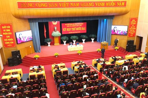 Kỳ họp thứ 12 HĐND tỉnh khóa XVIII phiên làm việc buổi chiều