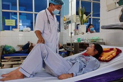 Những 'hiểm họa' đe dọa học sinh ngay trước cổng trường