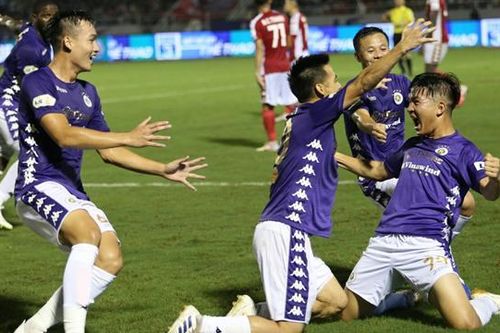 Vòng xoáy V-League 2021