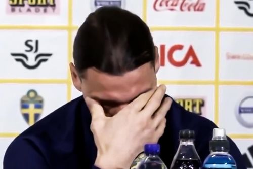 Ibrahimovic rớm nước mắt vì con trai