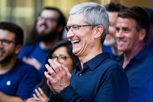 Đưa tin sai về Apple, chuyên gia tin đồn phải cạo lông mày