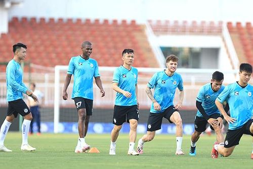 3 điểm nóng cuộc đối đầu TP.HCM và Hà Nội FC