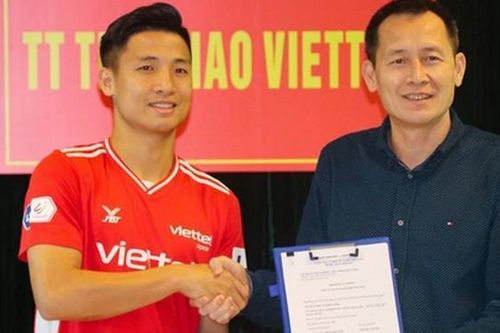 Trung vệ Bùi Tiến Dũng gia hạn hợp đồng với Viettel