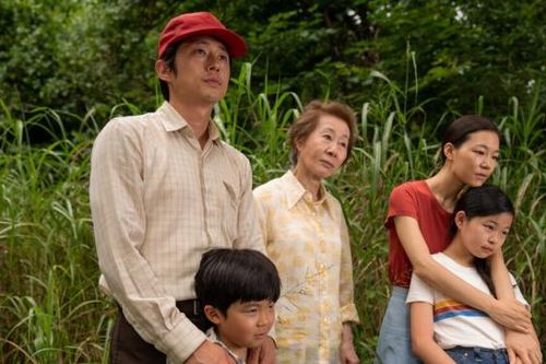 'Ứng viên nặng ký' Oscar năm 2021: 'Minari' – Lại chuyện 'giấc mơ Mỹ'