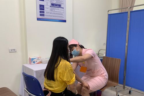 4,1 triệu liều vaccine AstraZeneca về Việt Nam chậm hơn kế hoạch