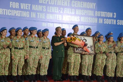 Bệnh viện dã chiến cấp 2 số 3 lên đường làm nhiệm vụ tại Nam Sudan