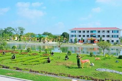 'Cú hích' để doanh trại ngày càng khang trang