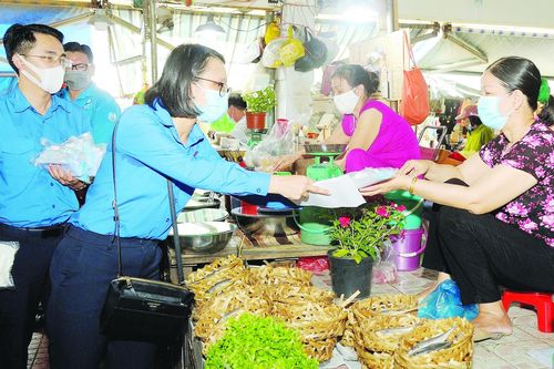 Người trẻ gieo mầm xanh
