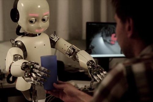 Robot ngày càng quá thông minh, thậm chí có thể tự... 'sinh sản'