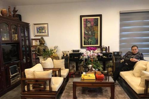 Khám phá căn nhà vài chục tỷ giữa thủ đô của 'Vua hài đất Bắc'