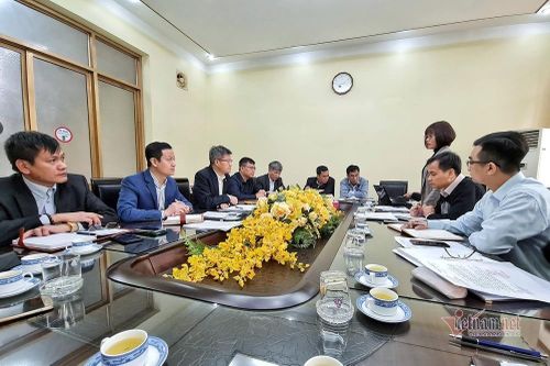 Thái Nguyên lập đoàn vào kiểm tra núi chất thải nguy hại lộ thiên