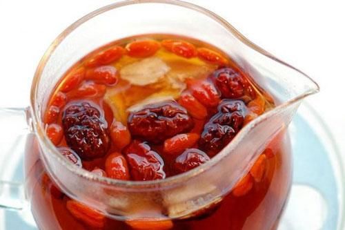 Buổi sáng uống một cốc nước này còn tốt hơn ăn đông trùng hạ thảo