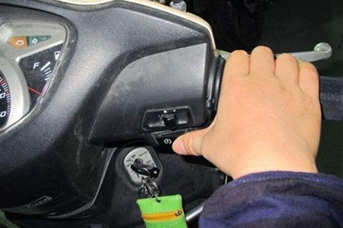 Những mẹo nhỏ giúp tiết kiệm xăng khi đi xe tay ga