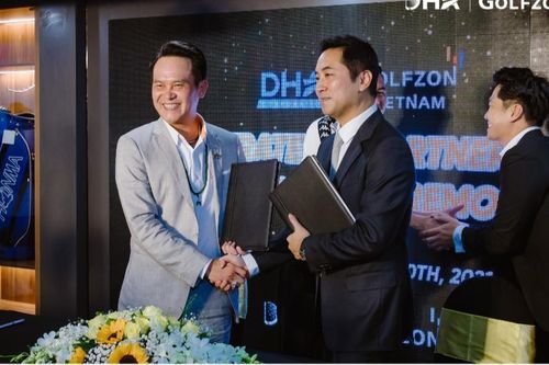 Doanh nhân Đặng Hồng Anh và Golfzon cho ra đời tổ hợp golf giả lập - giải trí ở TPHCM