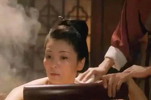 'A Châu' Lưu Đào: Tuổi U50 vẫn diễn thiếu nữ 15
