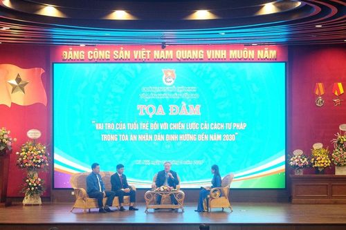 Chánh án Nguyễn Hòa Bình giao lưu đối thoại với tuổi trẻ TANDTC