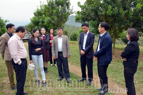 Quài Nưa cần tập trung nguồn lực để sớm đạt chuẩn NTM