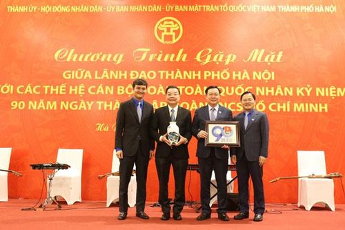 Lãnh đạo thành phố Hà Nội gặp mặt các thế hệ cán bộ Đoàn toàn quốc