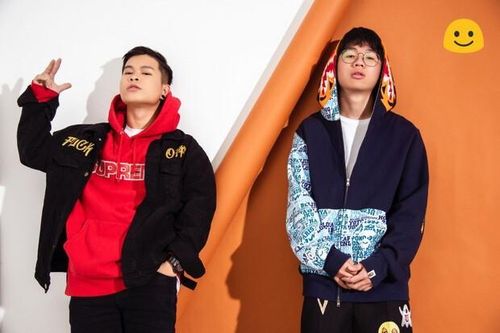 Bị bạn gái 'than phiền' mở nhạc ồn ào, Obito ngầm xác nhận tham gia 'Rap Việt' mùa 2