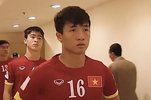 Bùi Tiến Dũng muốn thắng HLV Kiatisuk để lấy lại danh dự