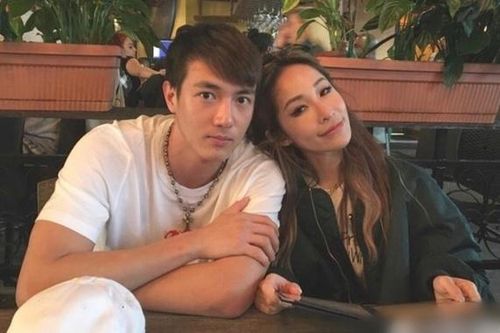Diva Trung Quốc và bạn trai nhập viện vì bị chó cắn ở mặt