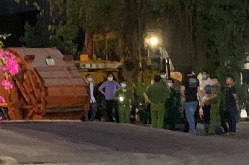 Xe chở rác cán chết công nhân vệ sinh môi trường