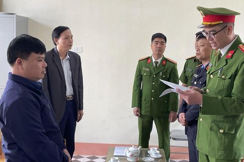 Giám đốc ban quản lý dự án ở Thanh Hóa bị khởi tố