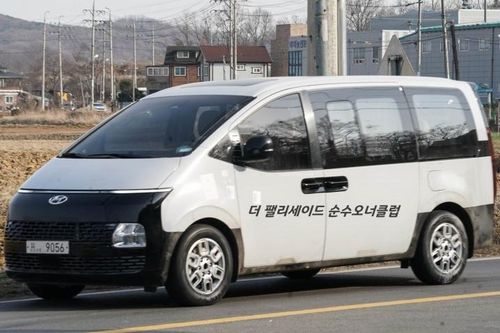Hyundai Staria lộ diện trên đường thử