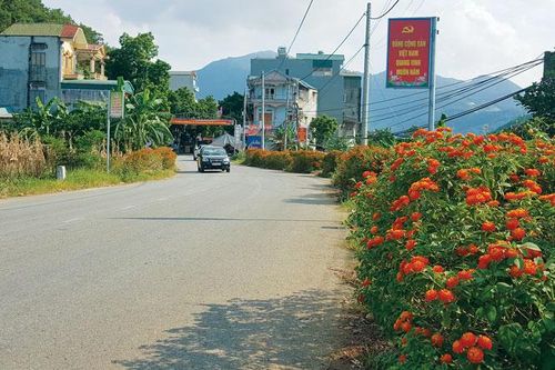 Huyện Thạch Thất (Hà Nội) đạt chuẩn nông thôn mới