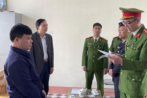Khởi tố nguyên Giám đốc Văn phòng đăng ký quyền sử dụng đất