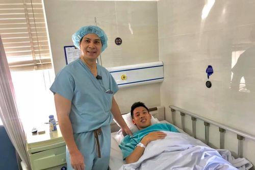 Tiền vệ Hùng Dũng phẫu thuật thành công