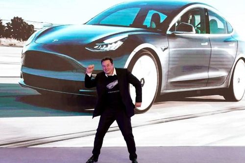 Đánh chiếm thị trường xe điện tỷ dân, Elon Musk giải bài toán hóc búa