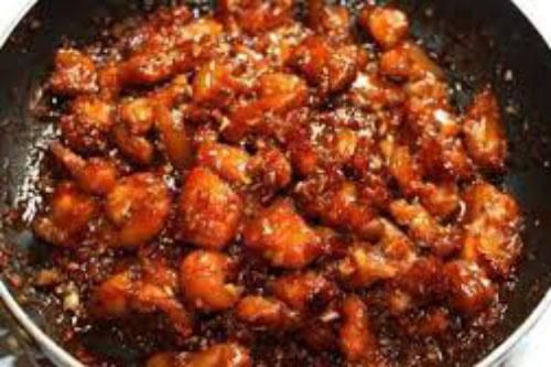 Chế biến thịt lợn rang theo cách này cả nhà gắp không dừng đũa, ăn bao nhiêu cũng hết