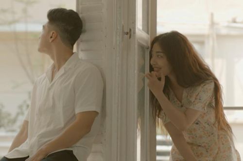 Hoàng Duyên tung teaser Sài Gòn đau lòng quá, chống chỉ định với 'hội thất tình'