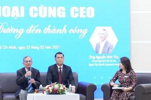 Sinh viên Hutech đối thoại cùng CEO